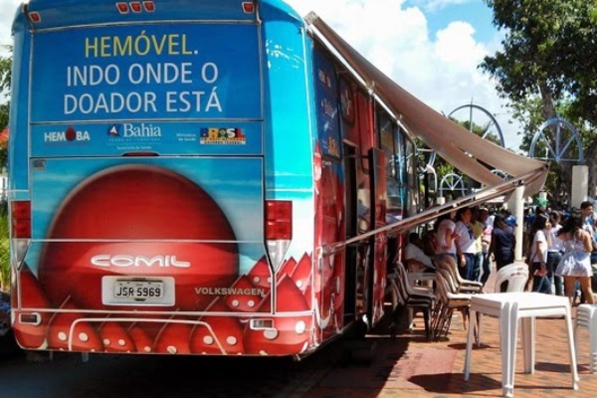 Shopping de Salvador recebe unidade móvel do Hemoba
