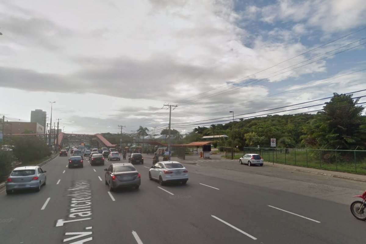 Homem morre após ser atropelado em Salvador