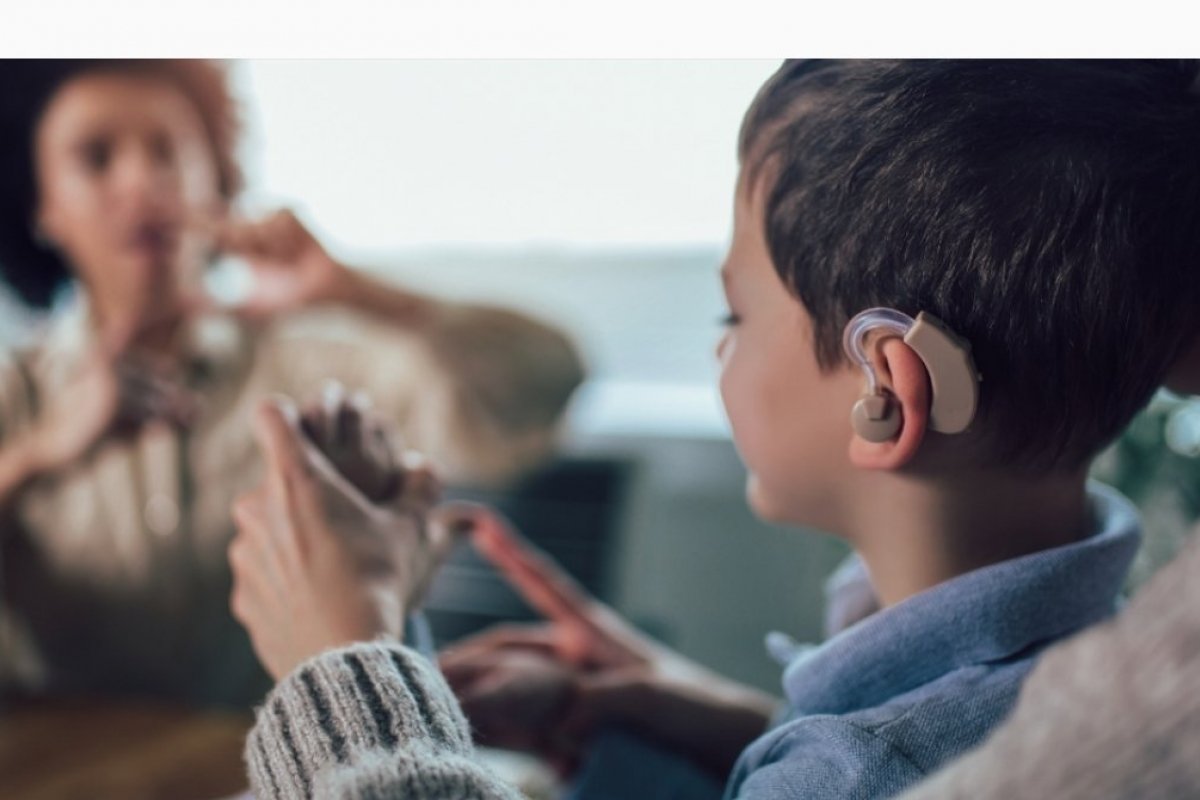 Setembro Azul: No Brasil, apenas 7% de deficientes auditivos têm diploma de ensino superior