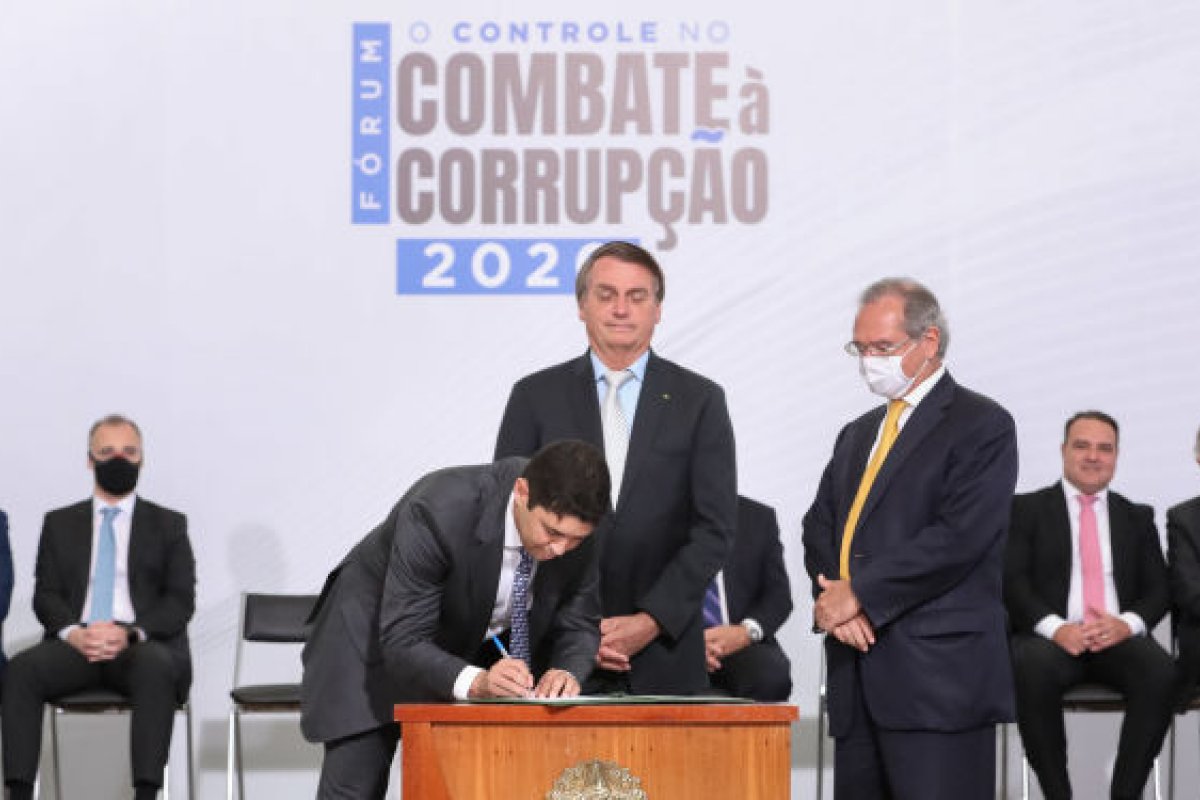 Mais de 60% dos brasileiros acreditam que corrupção vai aumentar, diz Datafolha