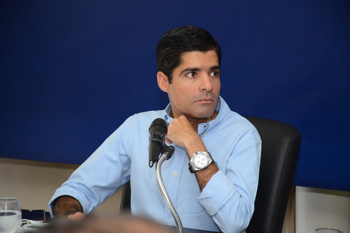 Prefeitura sanciona lei que proíbe patrocínio de artistas com apologia ao crime