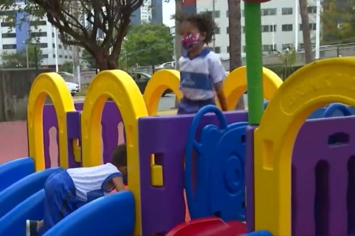 Após registrar 10 furtos em duas semanas, creche arrombada em Salvador retoma funcionamento