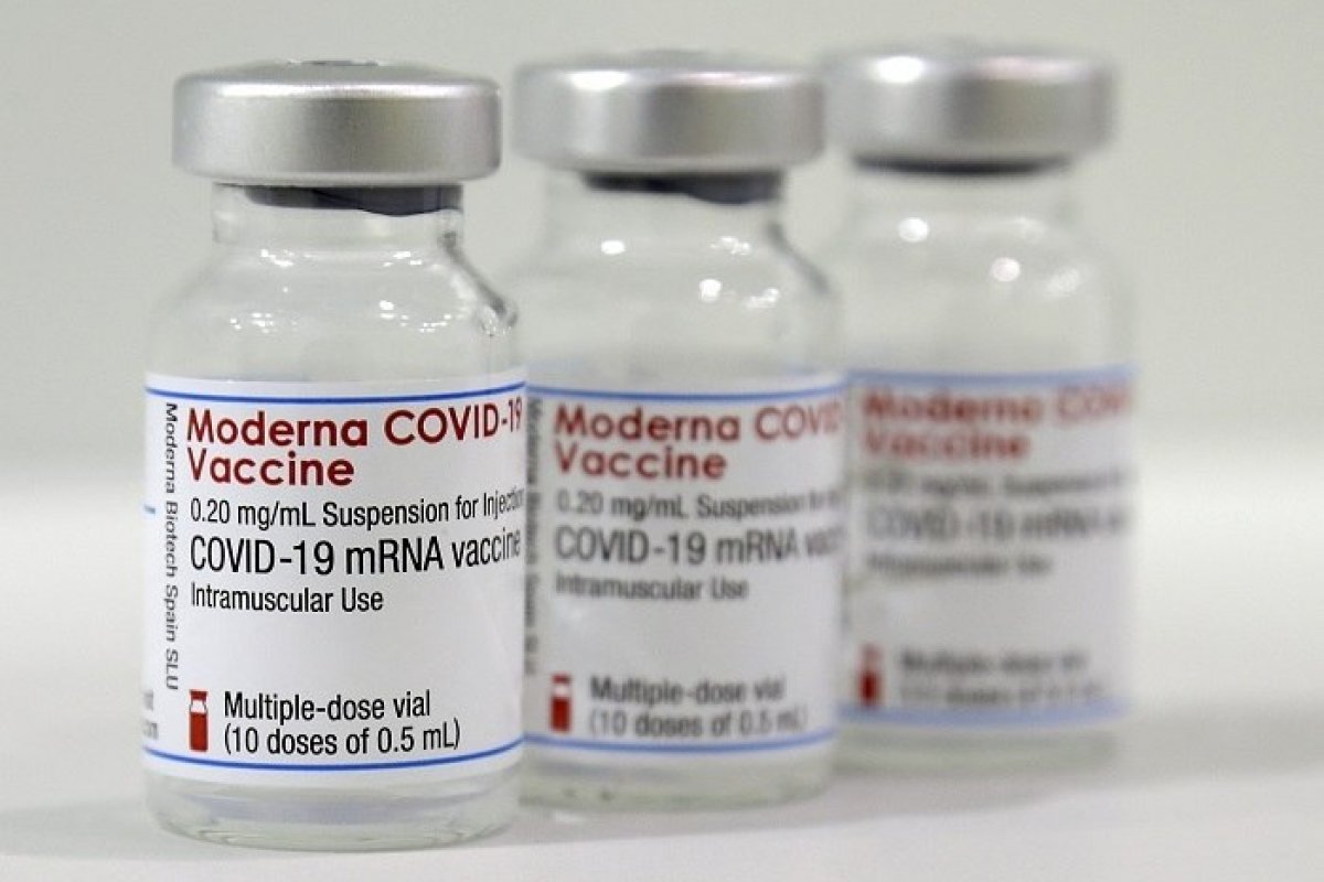 CEO da Moderna acredita que pandemia de Covid-19 pode acabar em um ano