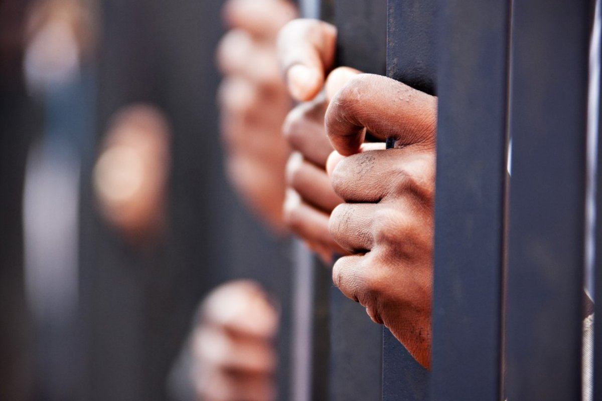 No Brasil, cerca de 4,7% dos presos ainda não foram julgados