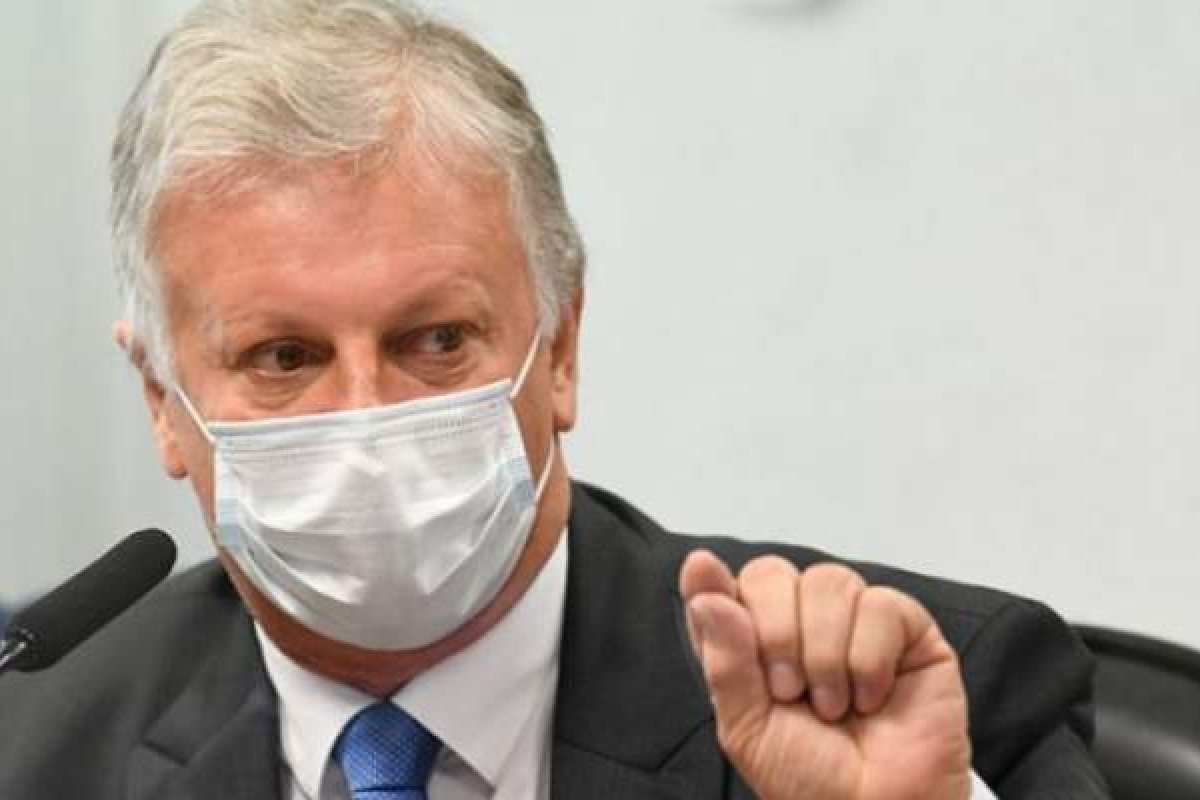 Homem de confiança de Pazuello é acusado de estuprar criança da própria família