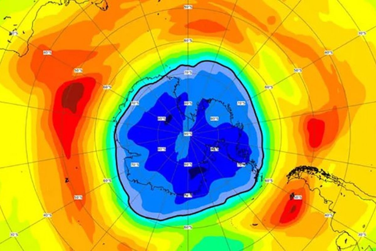 Buraco na camada de ozônio atinge ponto máximo na Antártica