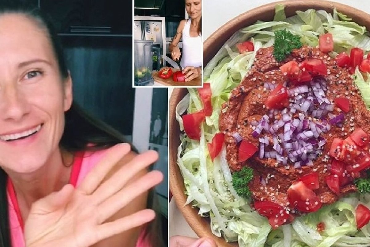 Influencer vegana lança receita de espaguete de alface e cria polêmica na rede social