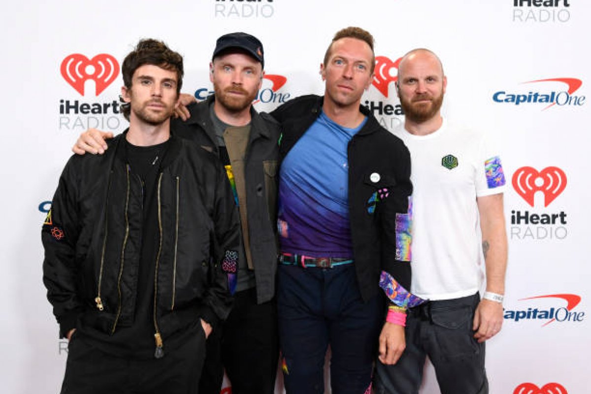 Coldplay e BTS lançam música feita em parceria, “My Universe”
