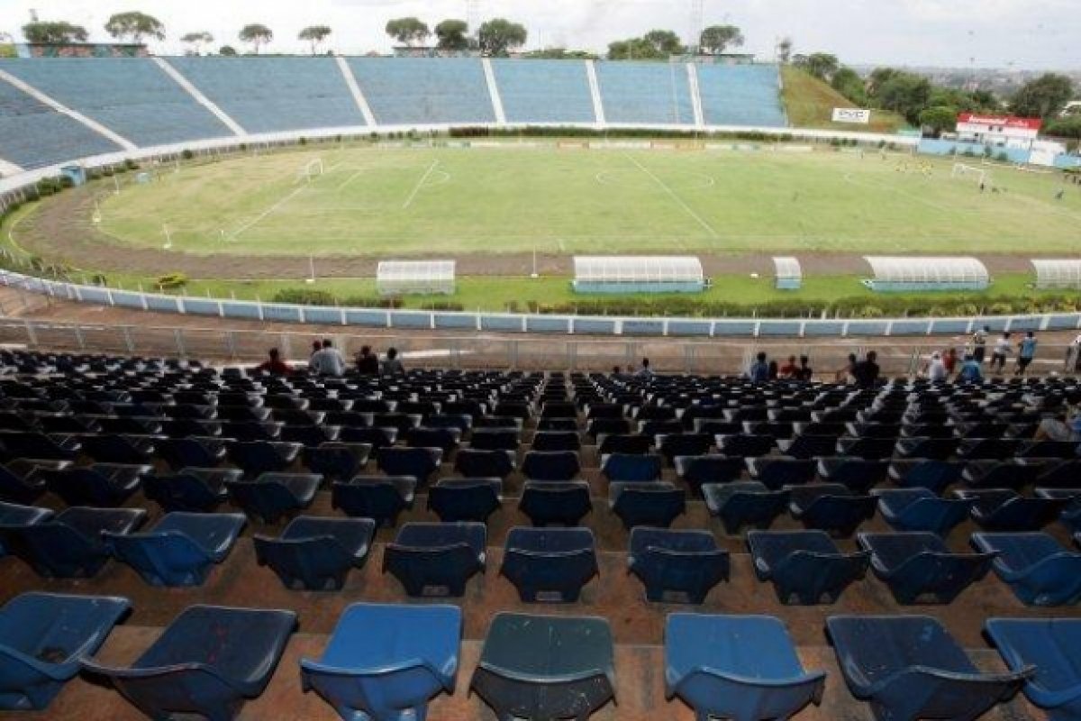 Vitória perde para o Londrina e chega a 11ª rodada na zona de rebaixamento da Série B