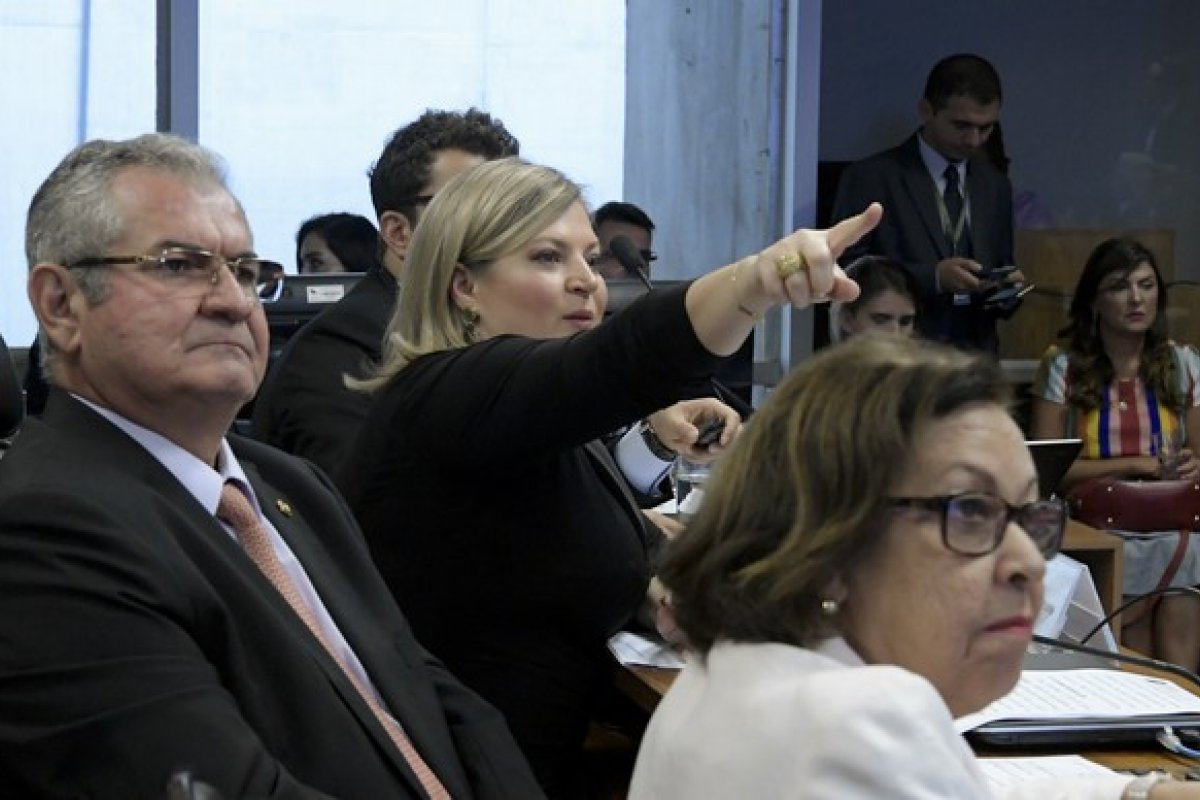 CPI das Fake News pode retornar apenas em 2022, diz coluna