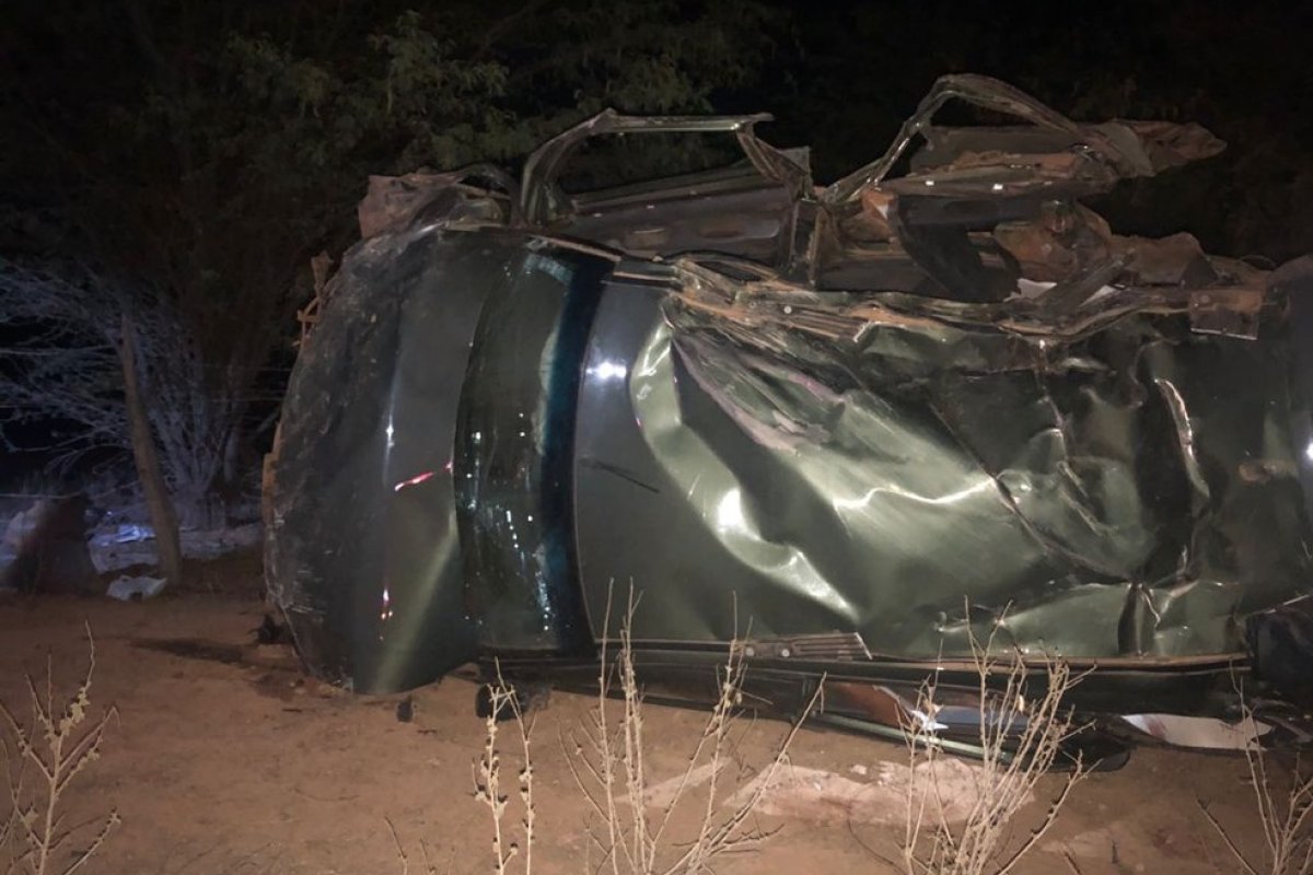 Após carro capotar na BA-144, quatro pessoas morrem e 1 fica ferida, no norte da Bahia