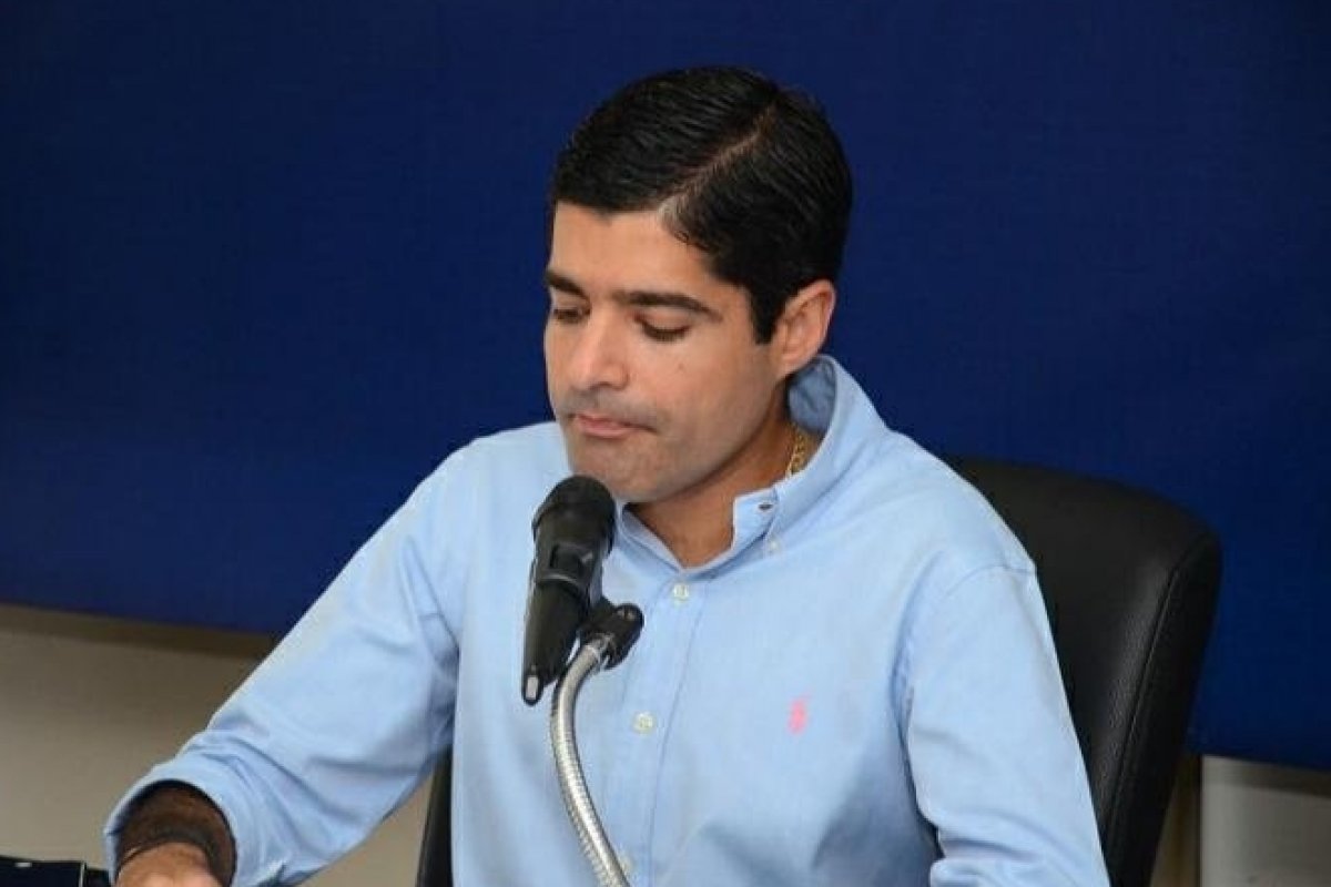 Geraldinho com Corum, Netinho sem quorum: que babado é esse?