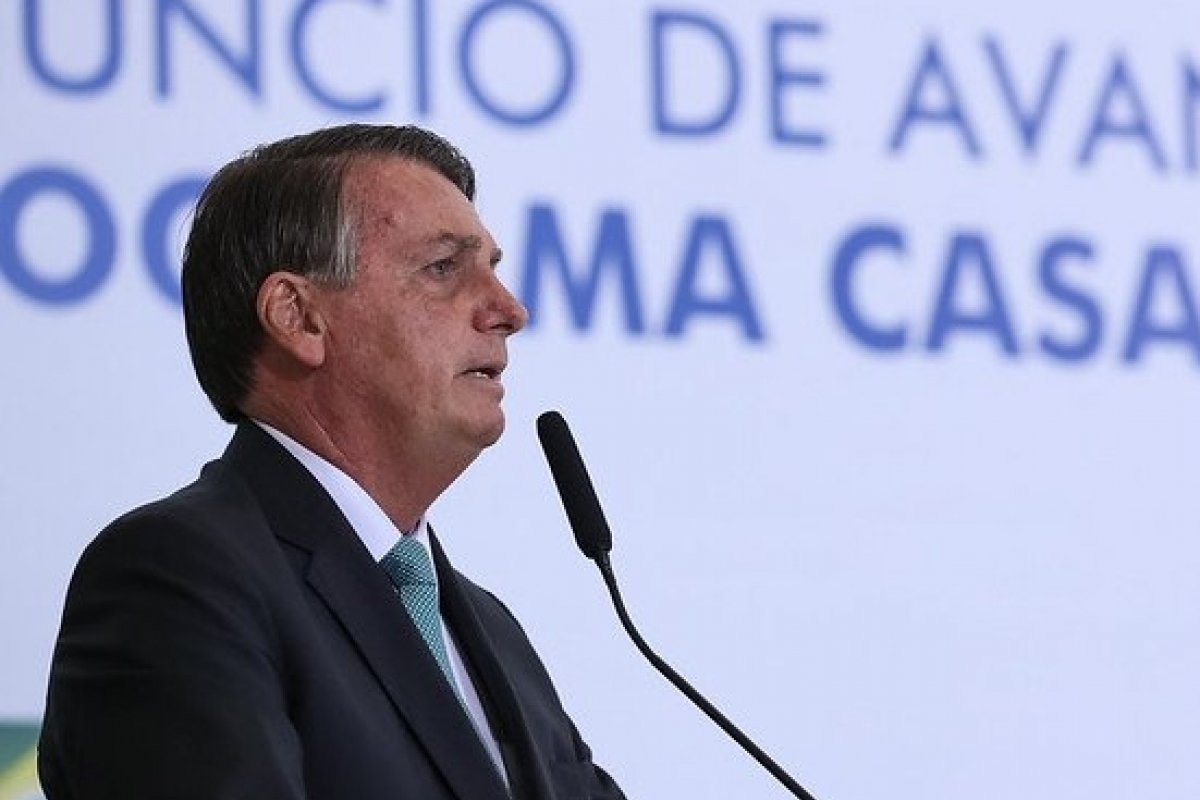 "Nada está tão ruim que não possa piorar", diz Bolsonaro sobre realidade econômica do Brasil