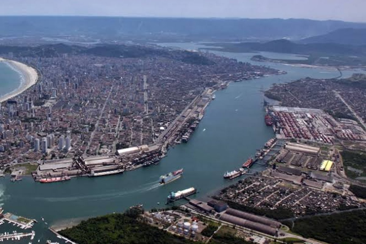 Região portuária de Santos, uma nova Beirute?