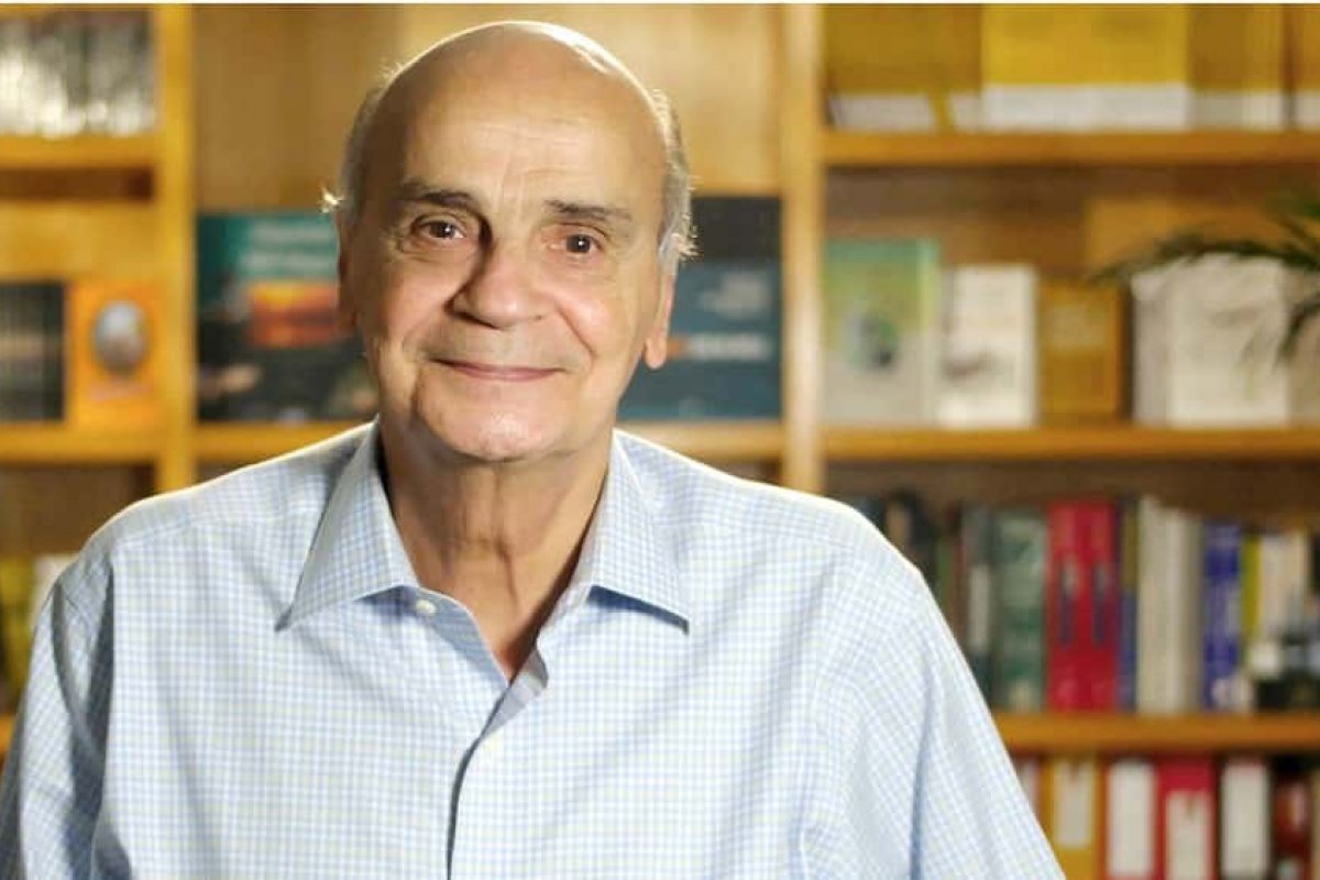 'A pandemia não acabou e nem vai acabar', pontua Drauzio Varella