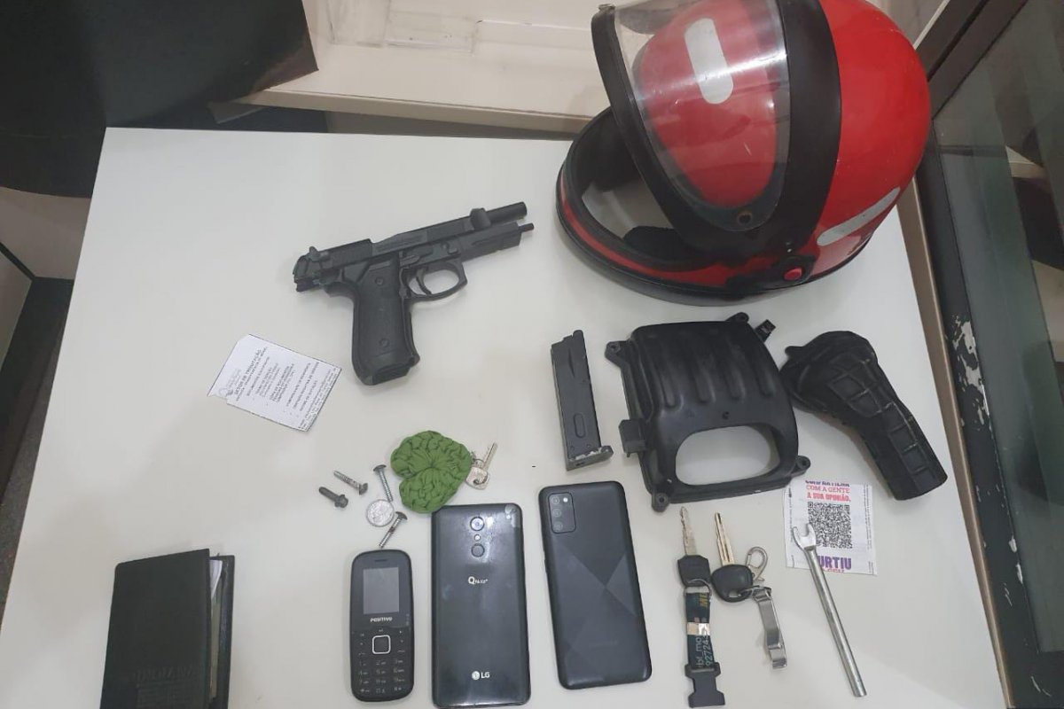 Servidor municipal encomendava roubos de veículos em Lauro de Freitas