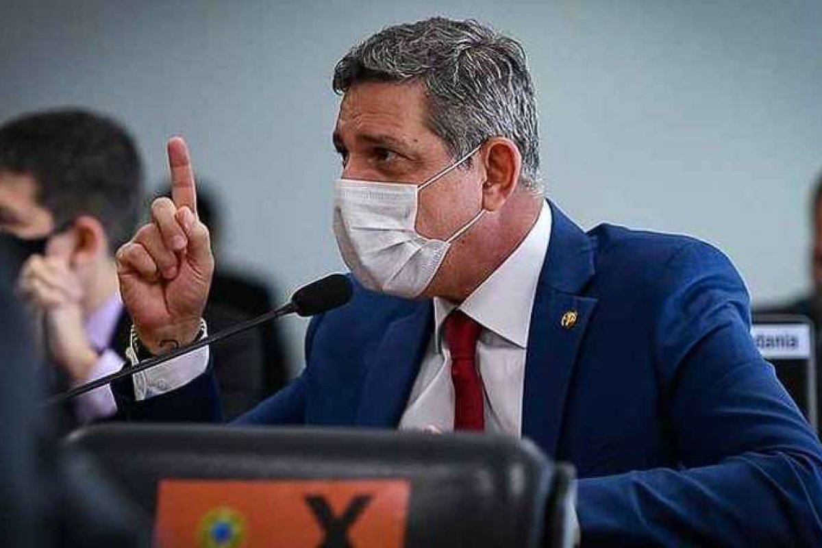 CPI da Pandemia vai pedir que PGR investigue Conselho Federal de Medicina