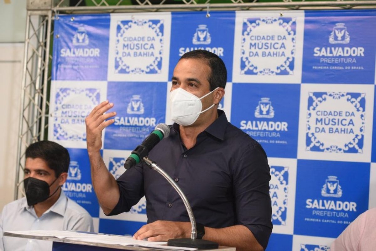 Bruno diz que vai à Brasília participar de união do DEM com o PSL