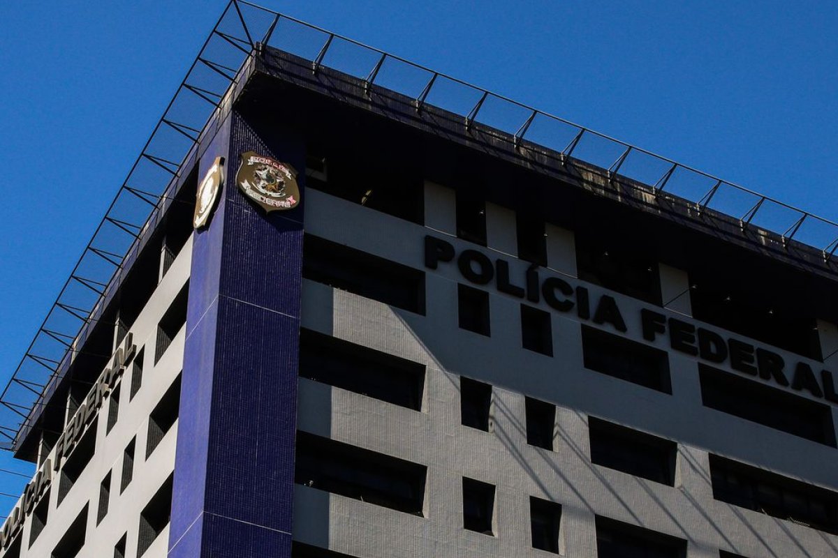 PF faz operação em SP contra a empresa Global Gestão em Saúde, alvo da CPI da Covid