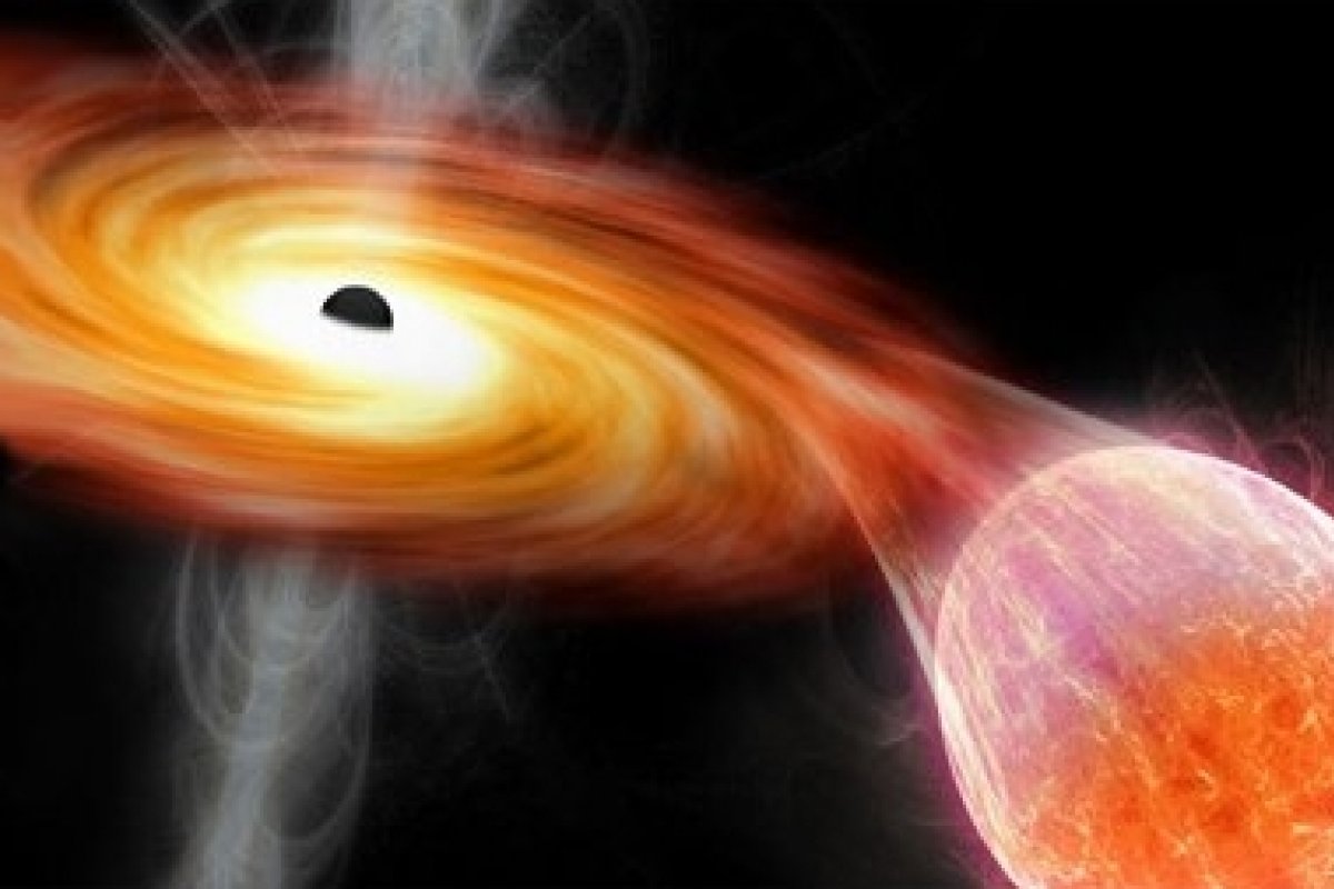 Nasa registra pela primeira vez o momento em que estrela é 'devorada' por buraco negro