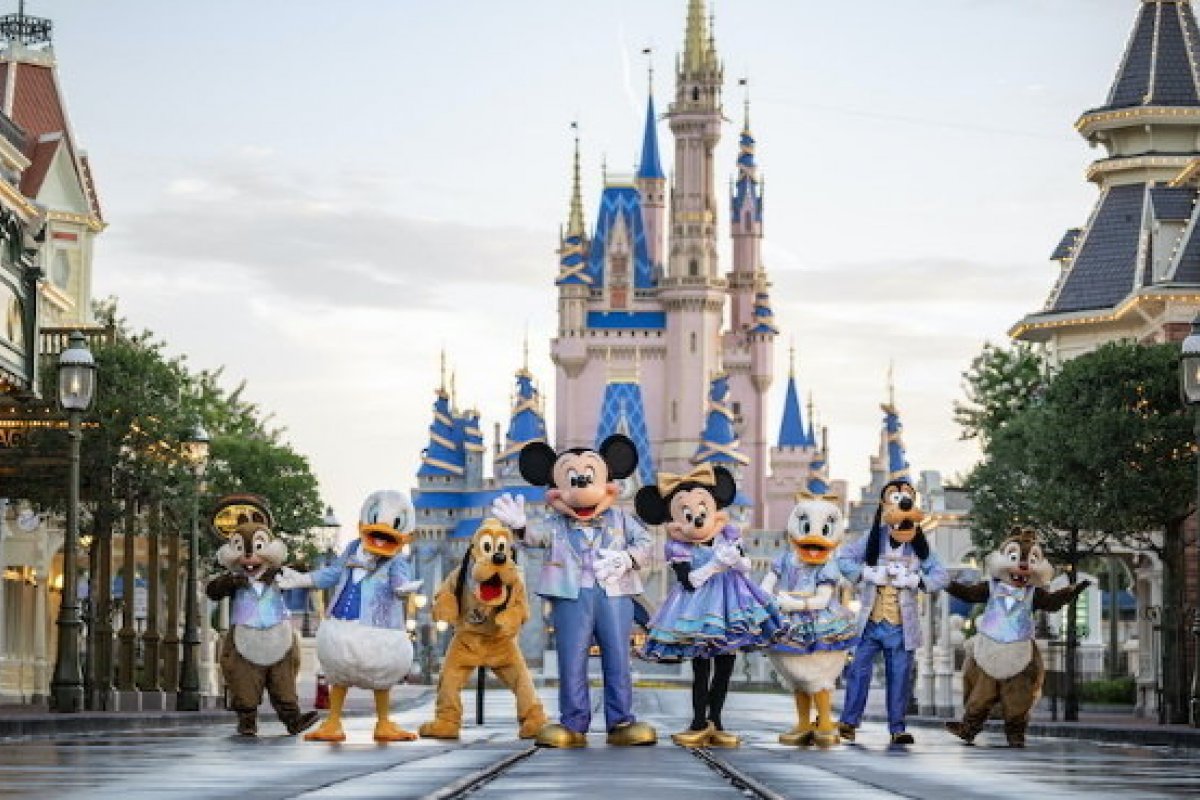 Disney World festeja 50 anos com novas atrações