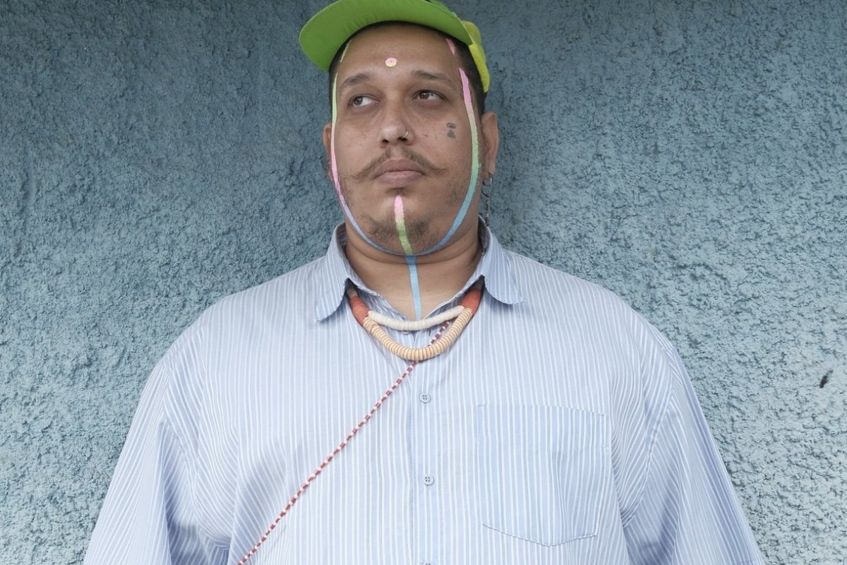 Morgado estreia em carreira solo com seu primeiro single 'Sala Vazia' do EP 'Ego×Mundi'