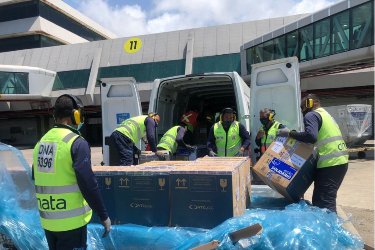 Governo Federal entrega mais 204.750 doses de vacinas contra a Covid-19 à Bahia