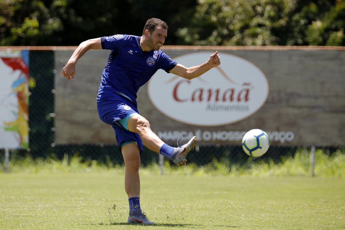 Cláusula de contrato é ativada e Lucas Fonseca renova com Bahia até 2020