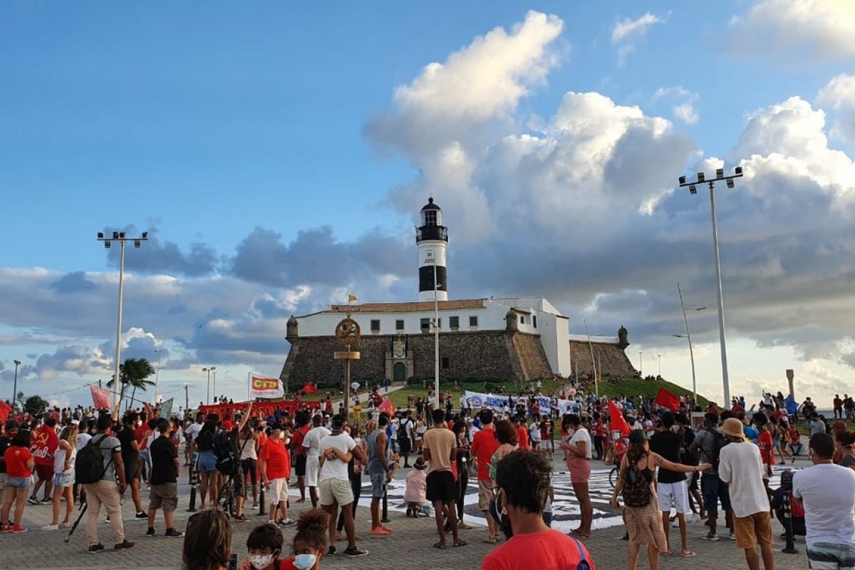 MANIFESTAÇÕES: Datafraude acerta (erra) mais uma!