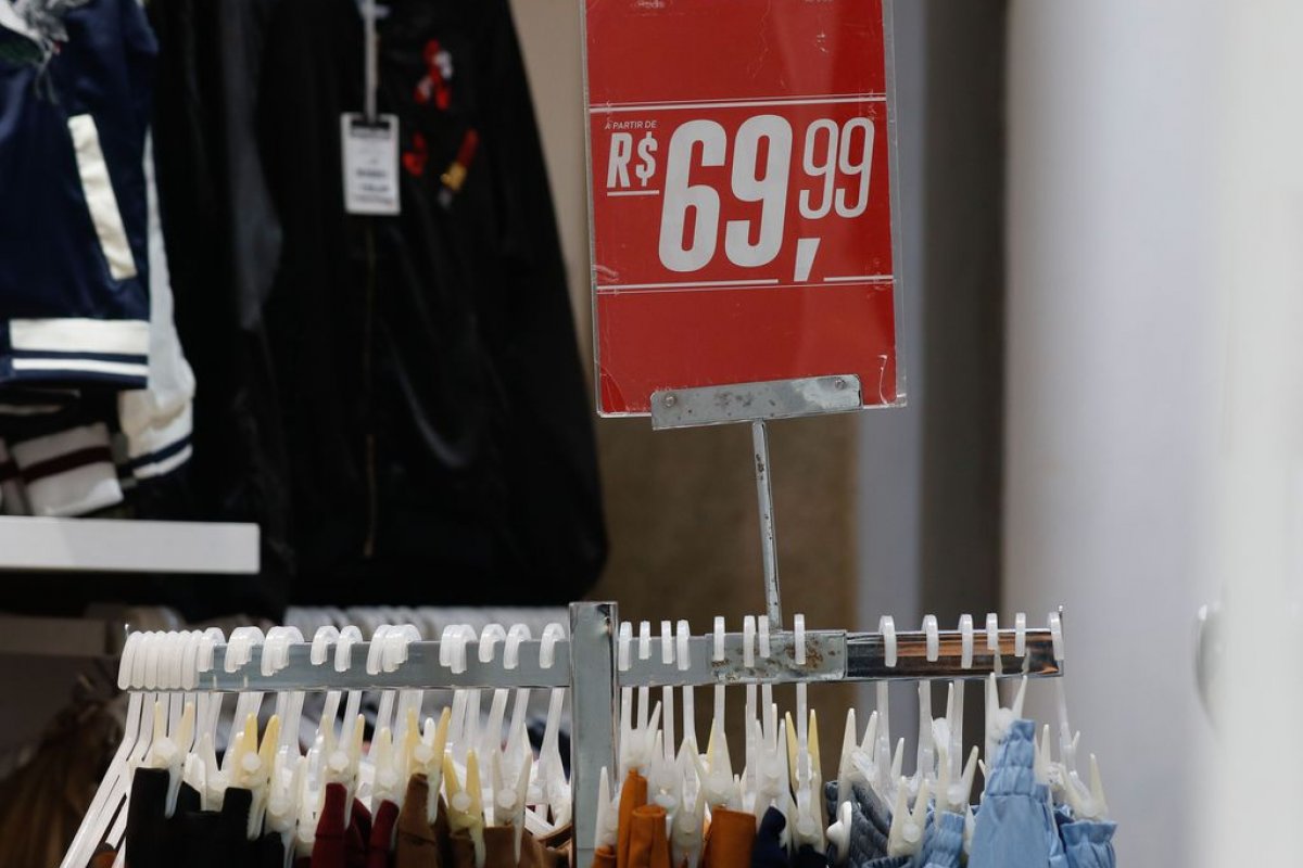 OMC prevê crescimento do comércio global neste ano e em 2022