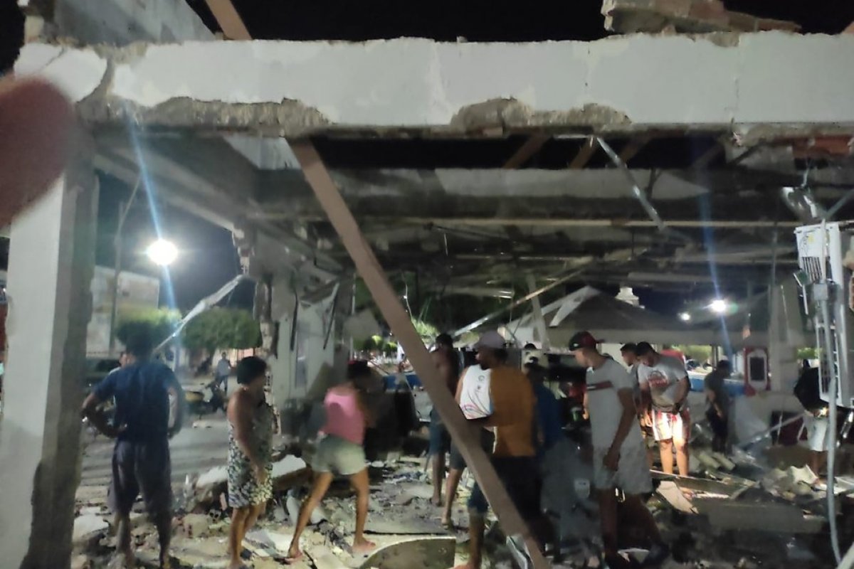 Agência bancária é explodida na cidade de Chorrochó, no norte da Bahia