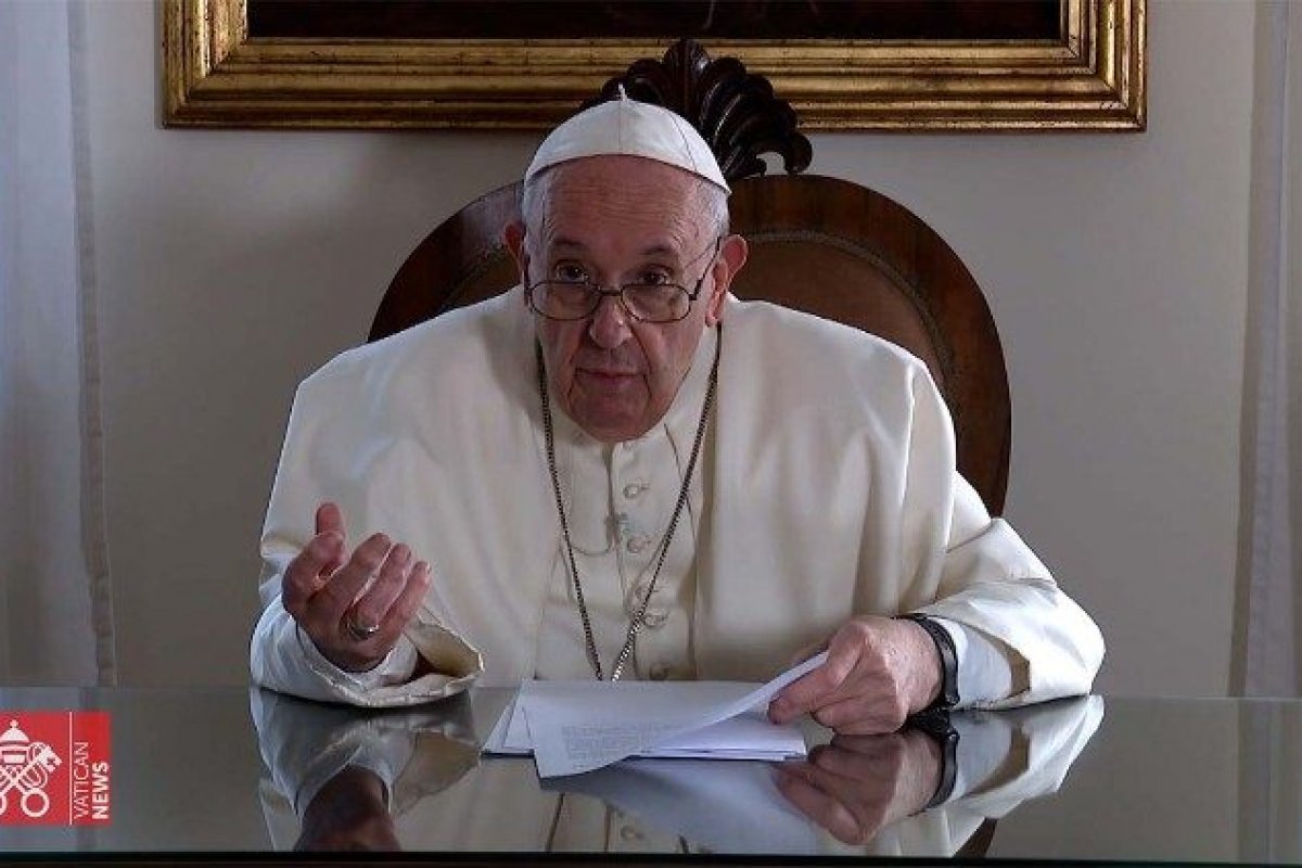 Papa expressa 'profunda tristeza' por abusos de crianças na Igreja Católica da França