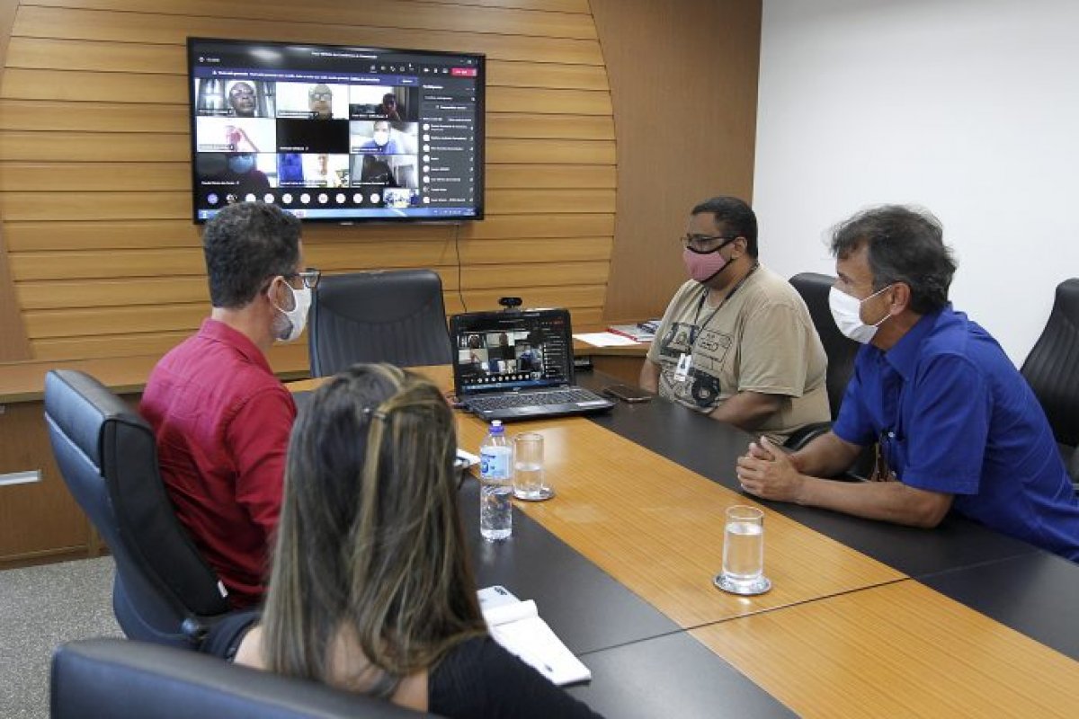 Bahia: novos membros do Conselho Estadual de Comunicação Social tomam posse