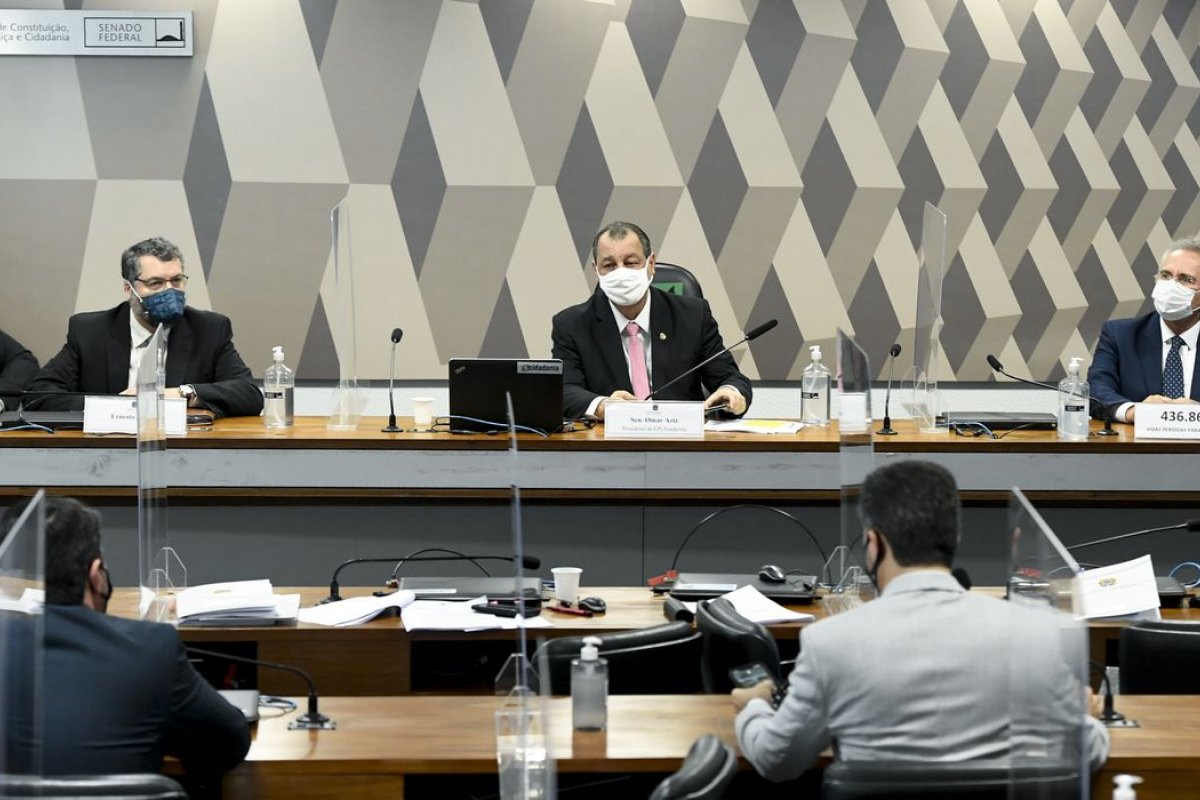 CPI da Covid ouve presidente da ANS nesta quarta-feira (6)