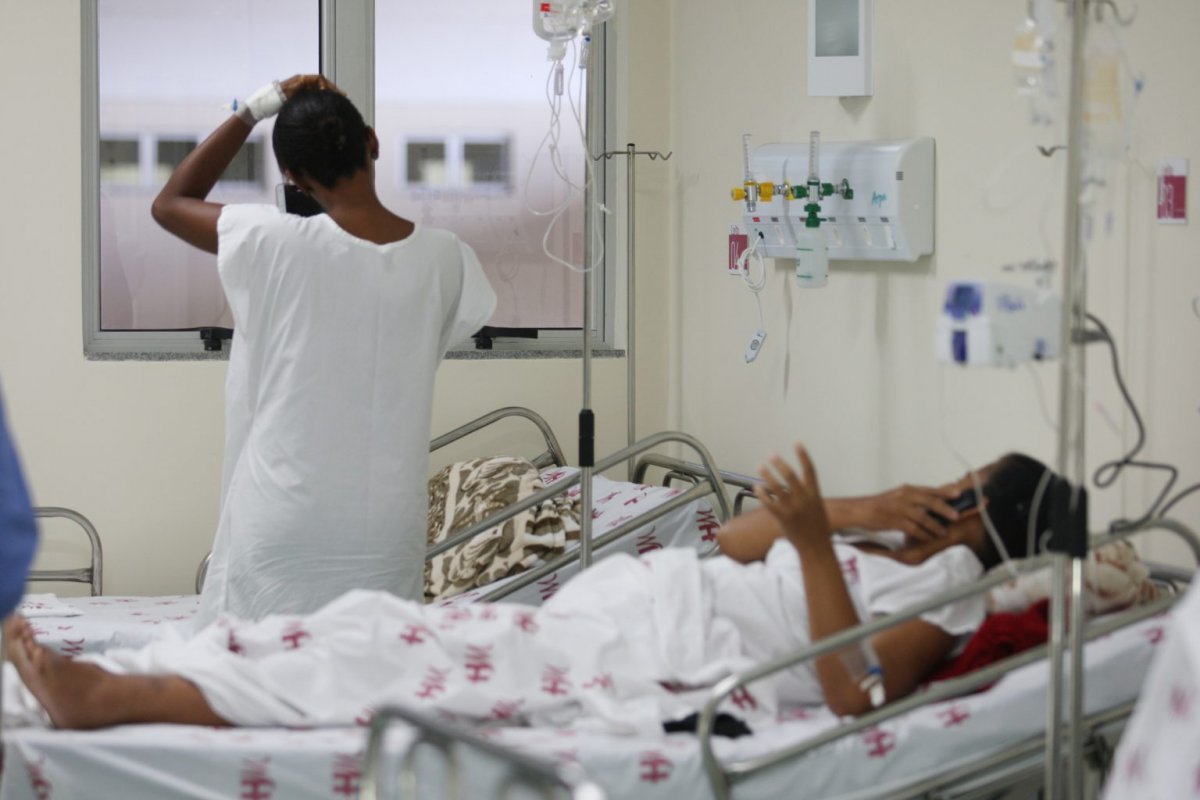 Saúde autoriza retorno de visitas a pacientes sem infecções por Covid-19 na Bahia