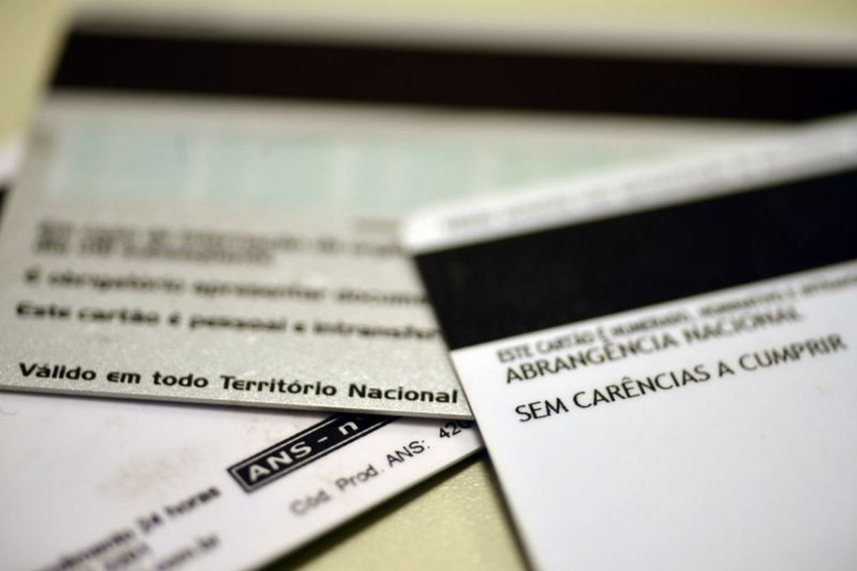 Alto custo de planos de saúde preocupa setor industrial