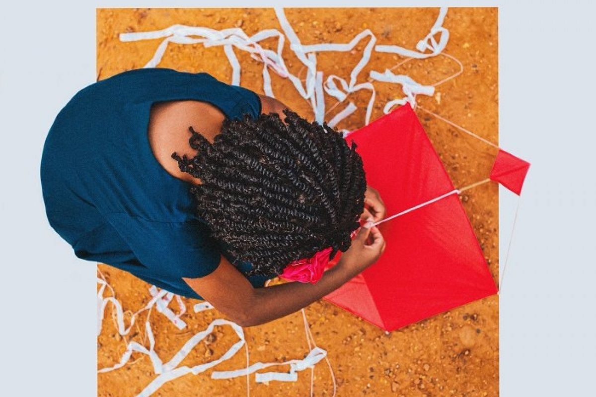 Afrocidade anuncia novo álbum com single “Topo do mundo”