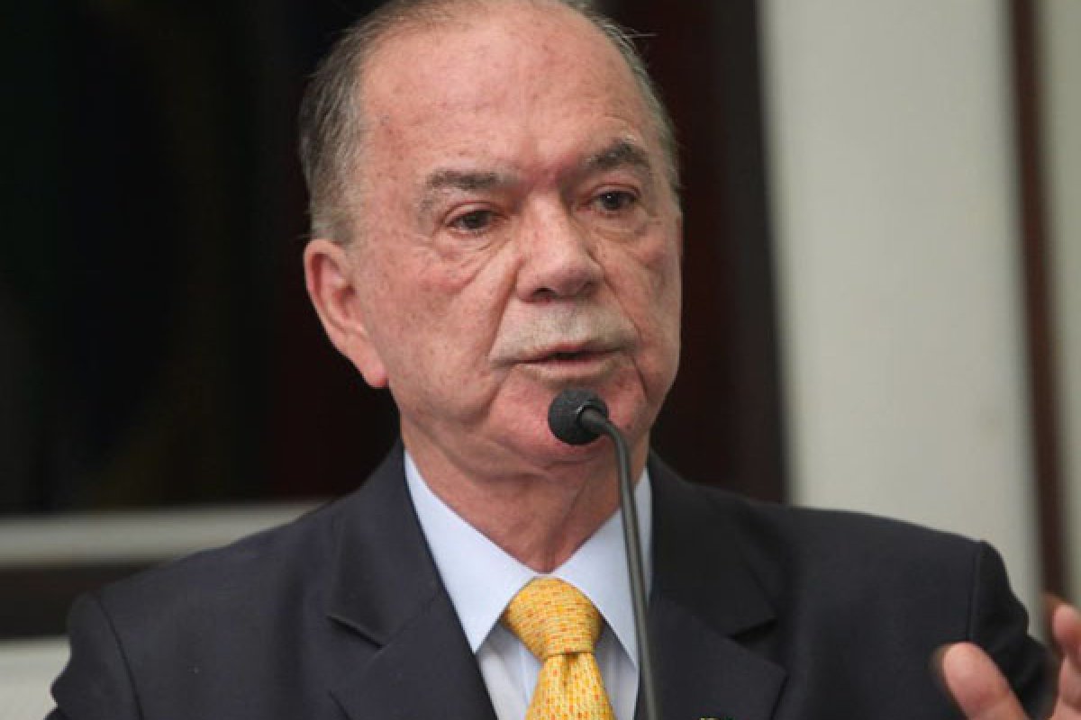 João Leão rebate Bruno Reis e convida prefeito para o PP