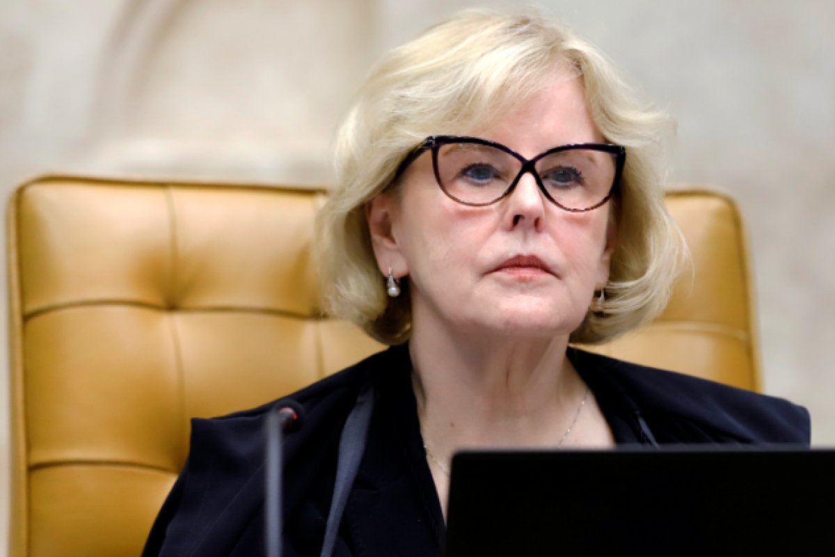 Rosa Weber rejeita ação do PSOL sobre Bolsonaro descumprir princípios constitucionais da saúde