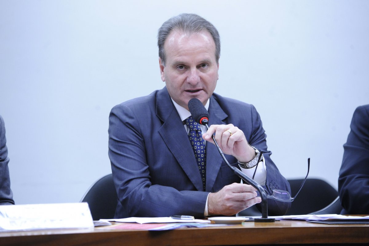 Instalada comissão que vai analisar benefícios tributários para setor de tecnologia