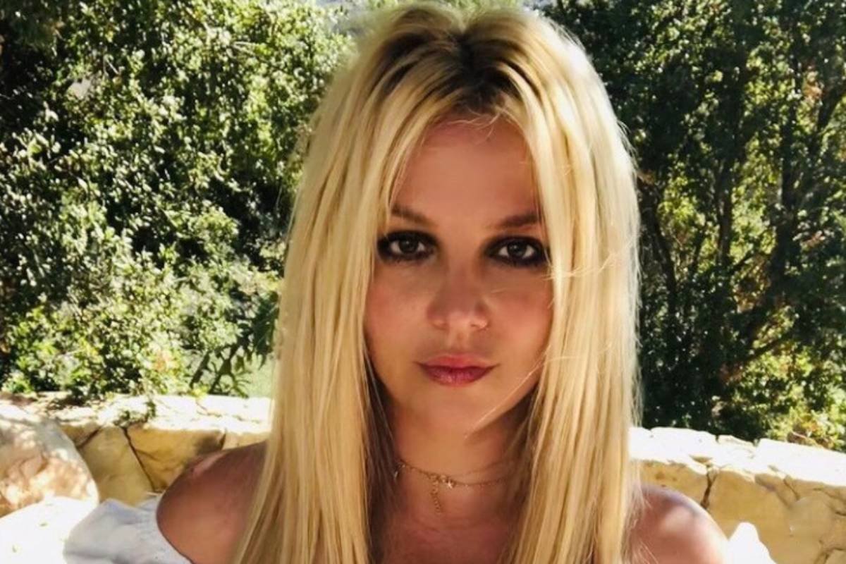 Britney Spears revela estar escrevendo livro sobre uma garota assassinada