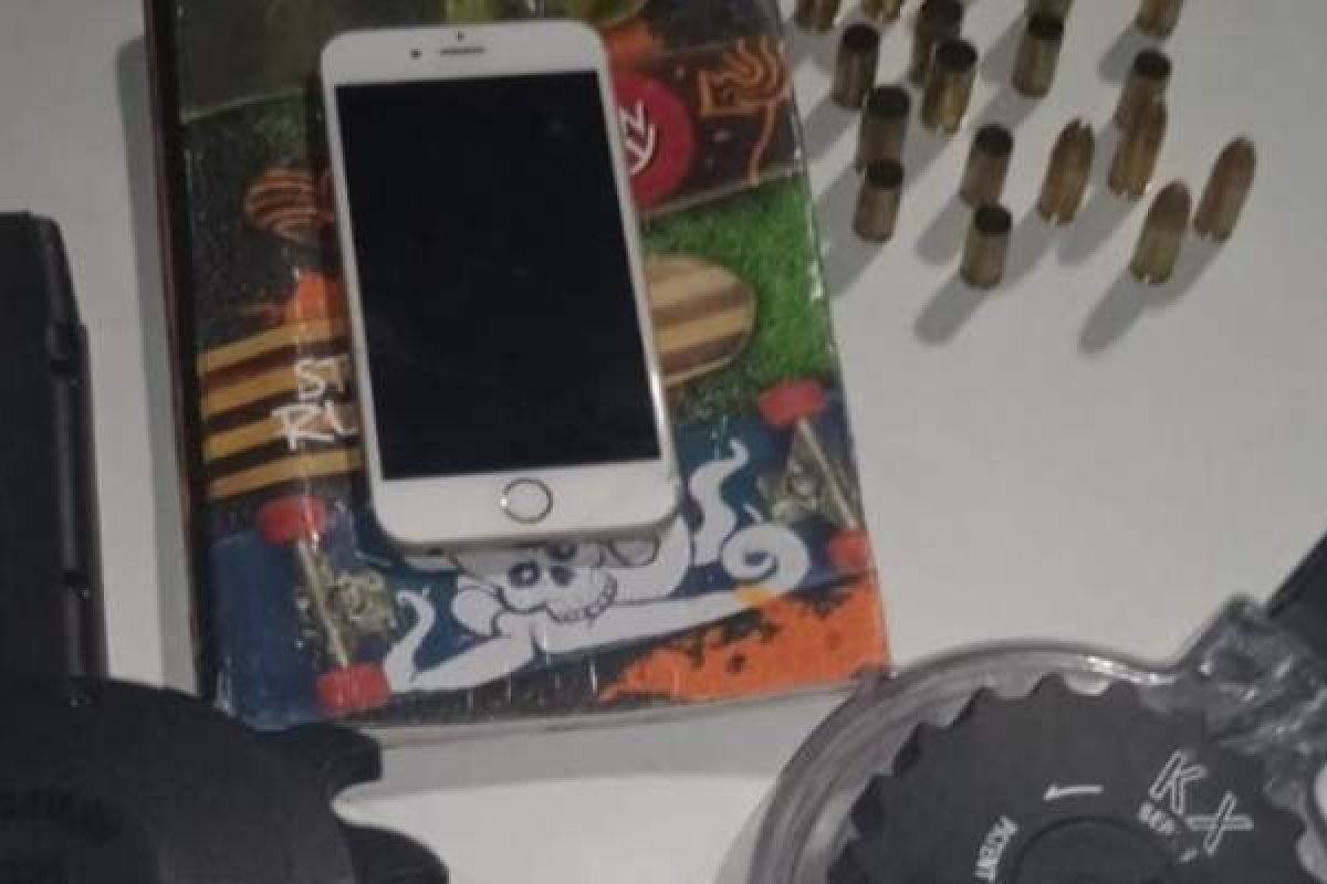 Policiais são recebidos com granadas e fuzis no bairro de Tancredo Neves