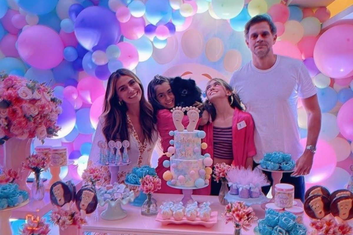 Giovanna Antonelli celebra aniversário das filhas gêmeas