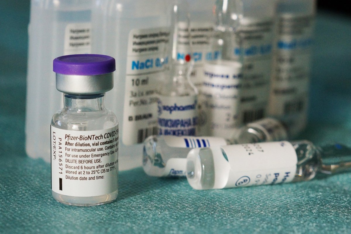 Governo Federal envia novo lote de vacinas da Pfizer à Bahia, que deve antecipar 2ª dose