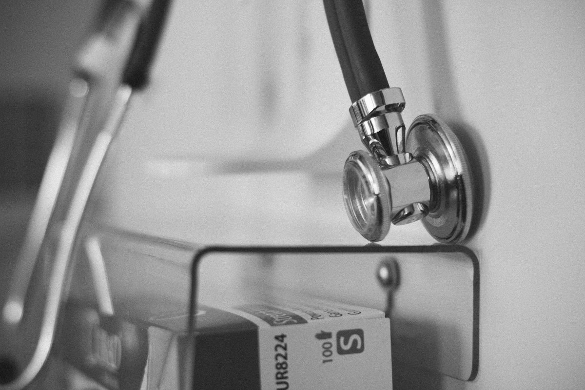 Associação Bahiana de Medicina promove live com o psiquiatra e psicóloga 