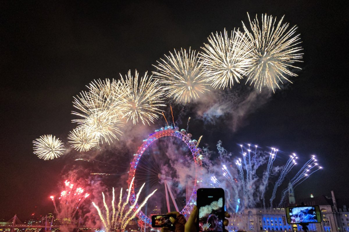 Londres cancela queima de fogos do Ano Novo pelo segundo ano consecutivo em razão da pandemia