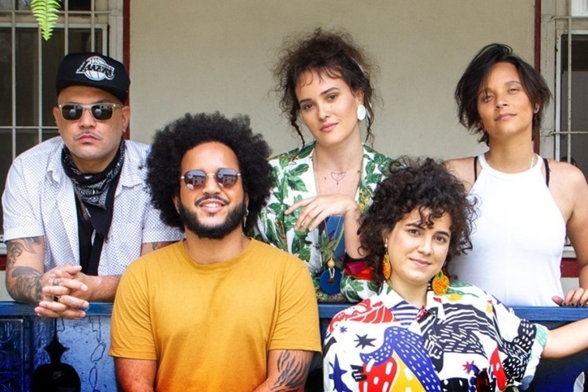 Canto Cego e cantora baiana Caru lançam versão de 'To voltando'