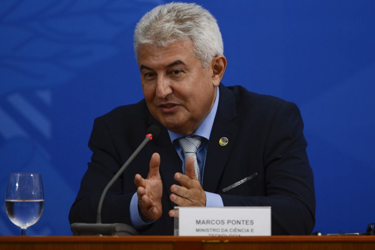 Marcos Pontes revela que Planalto promete repor verba retirada da Ciência