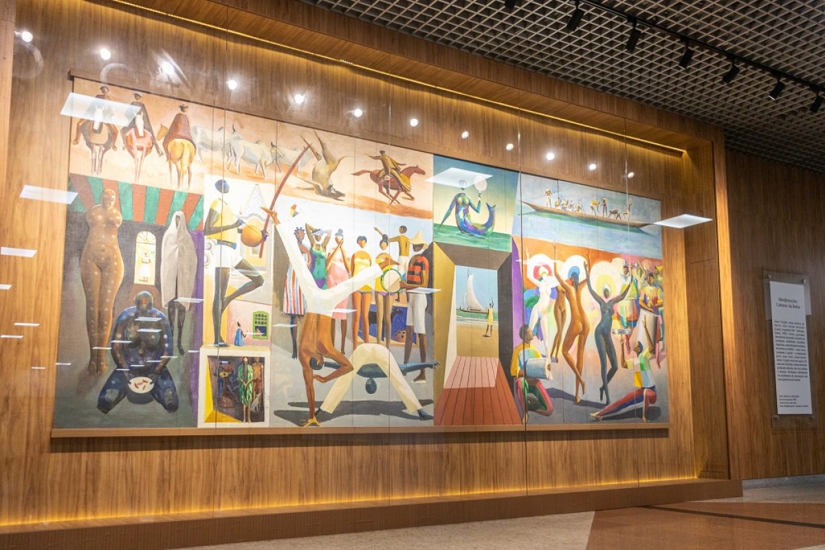 Obras expostas no Salvador Bahia Airport levam passageiros por “viagem” pela arte baiana