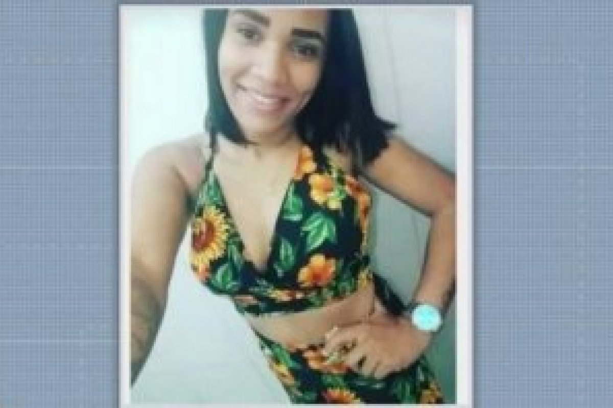 Jovem de 20 anos é encontrada morta após sair para ver filho
